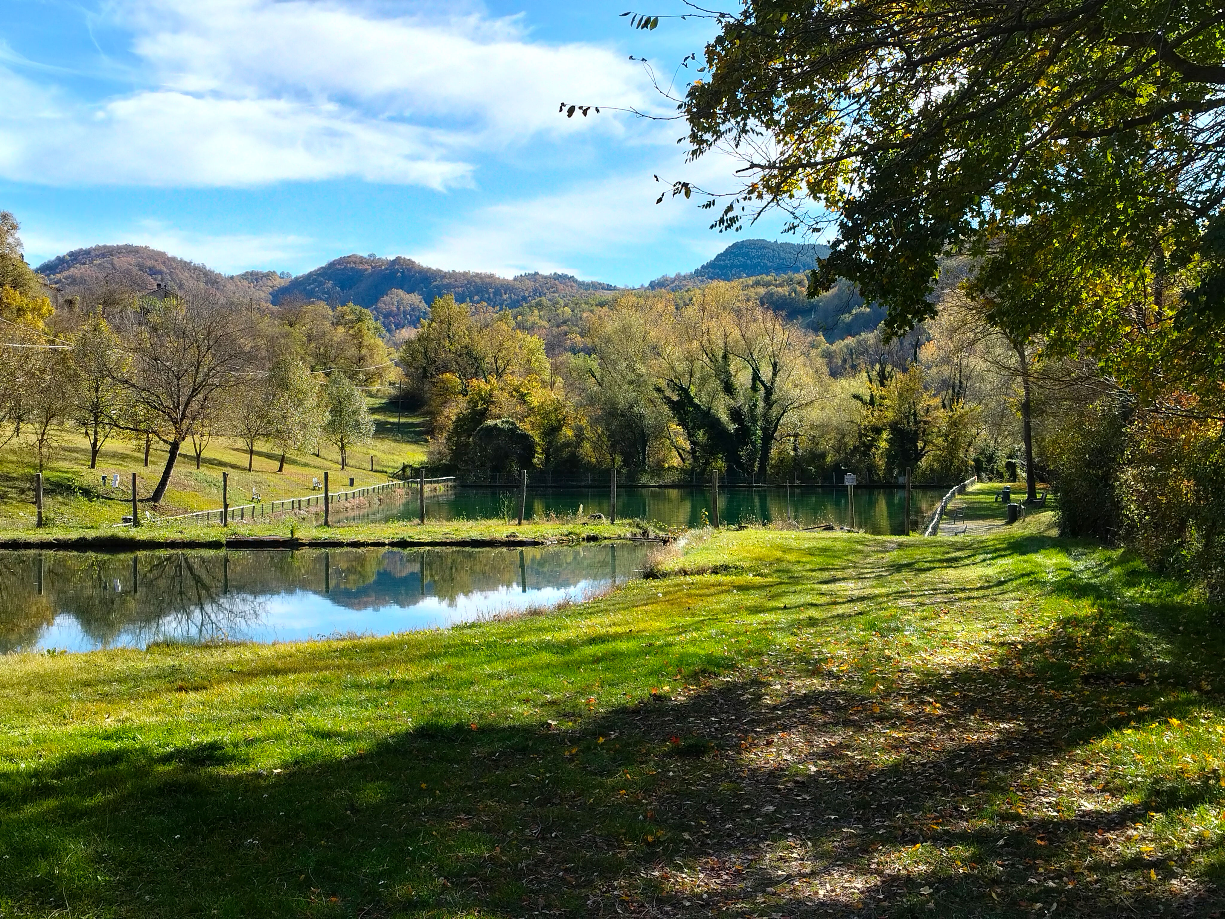 Lago da pesca sportiva